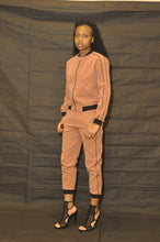 Load image into Gallery viewer, Long sleeve with zipper set w pants
